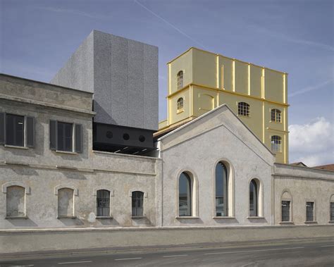 edifici simili a fondazione prada